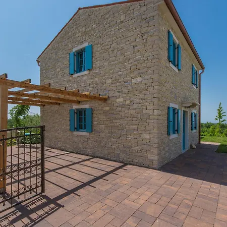 Kokola Villa Vilanija